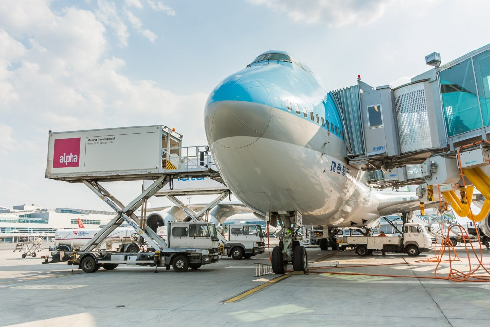 Divestment of Changi International Airport Services by Temasek Holdings
