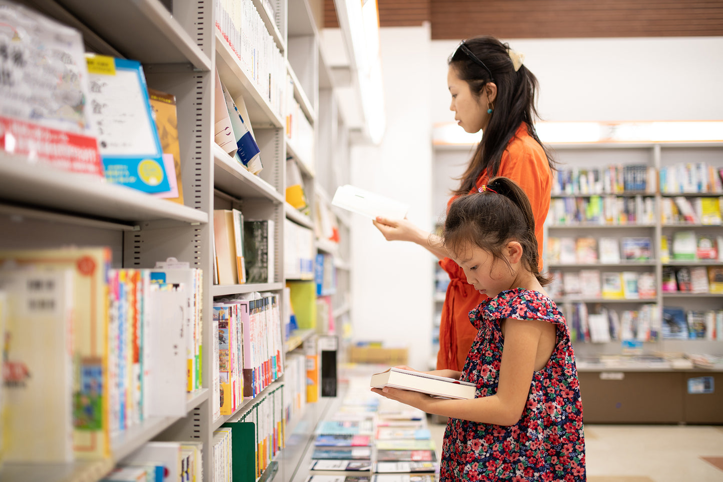 Popular Bookstore: Evolving into an Omni-Channel Retailer